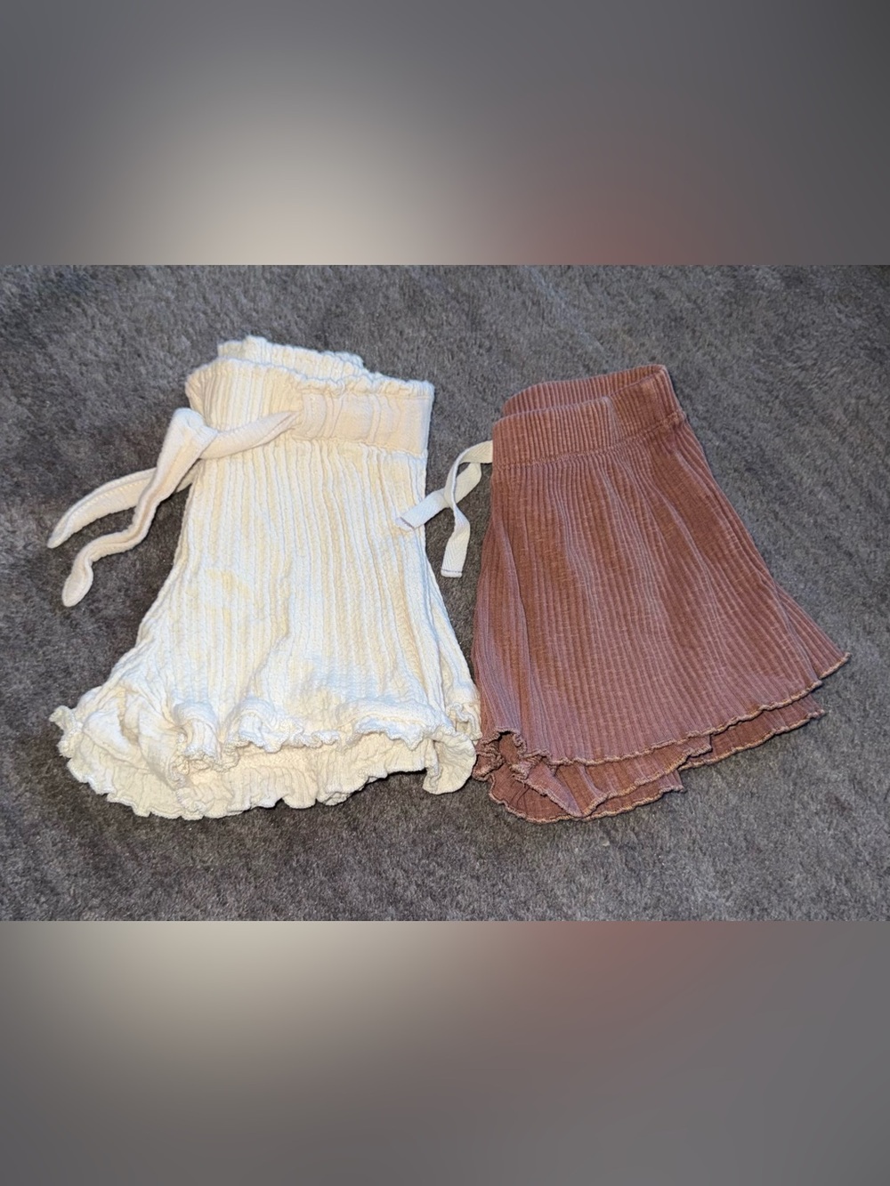Zara Girls Ribbed Ruffle Shorts Bundle Size 3-4 - Picture 2 of 3